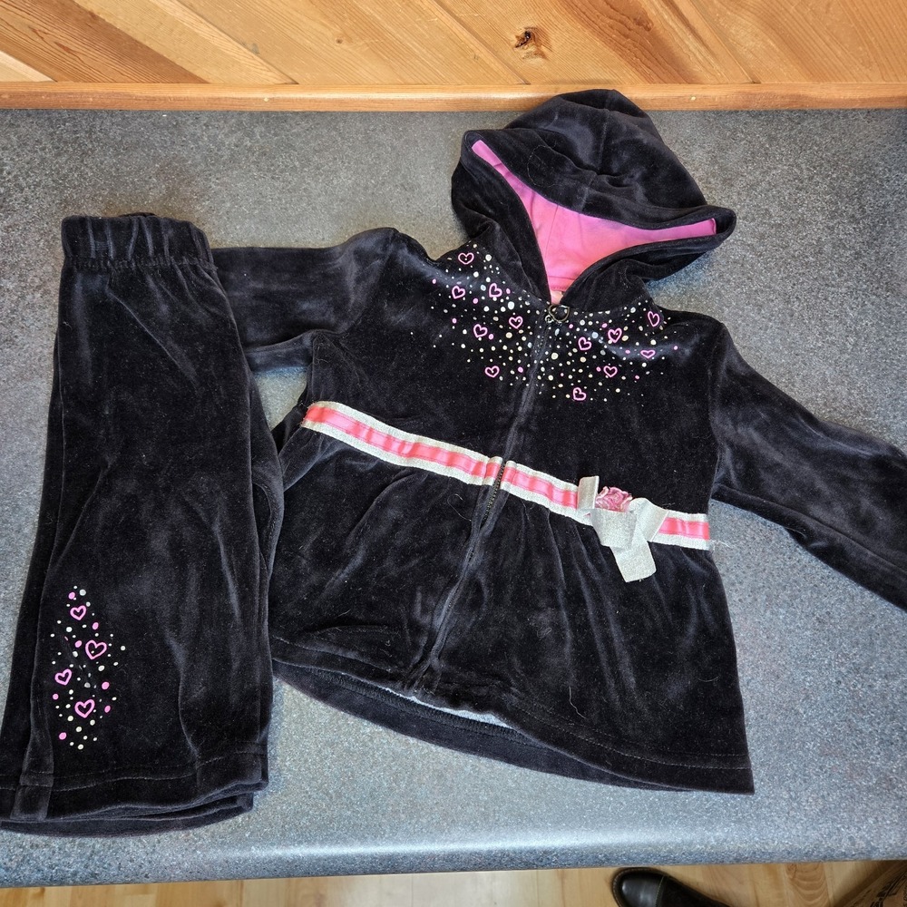 Nannette Girls Velour Track Suit 18 Months Black Pink Hearts Rhinestones Bow